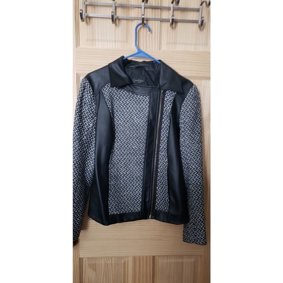 Jacket - Picture 5 of 7